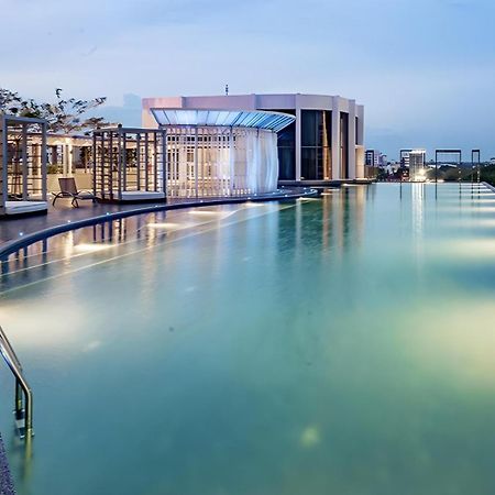 2Br Premium Suites Troika Kota Bharu By Aghome Luaran gambar