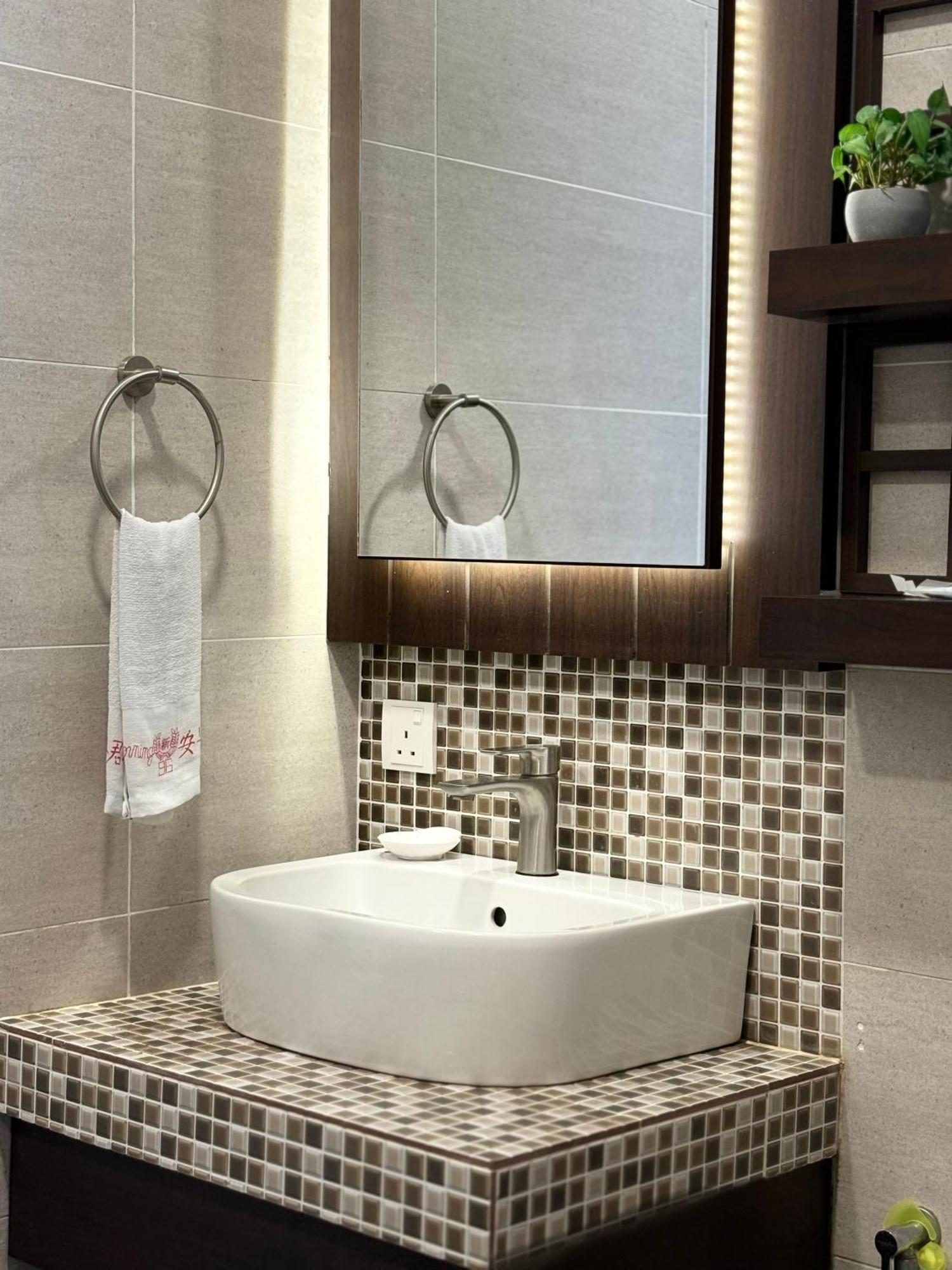 2Br Premium Suites Troika Kota Bharu By Aghome Luaran gambar
